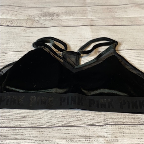 PINK Victoria's Secret Other - Medium NWOT black velvet sports bralette